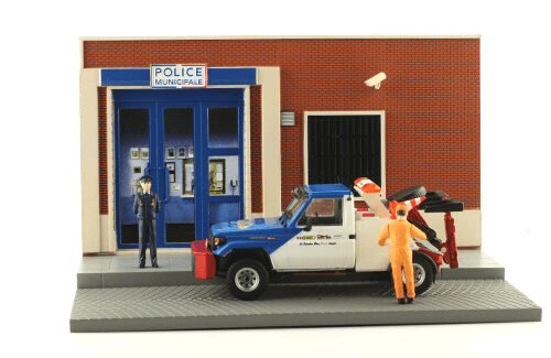 les plus beaux véhicules utilitaires, toyota land cruiser dépanneuse 1:43 police municipale