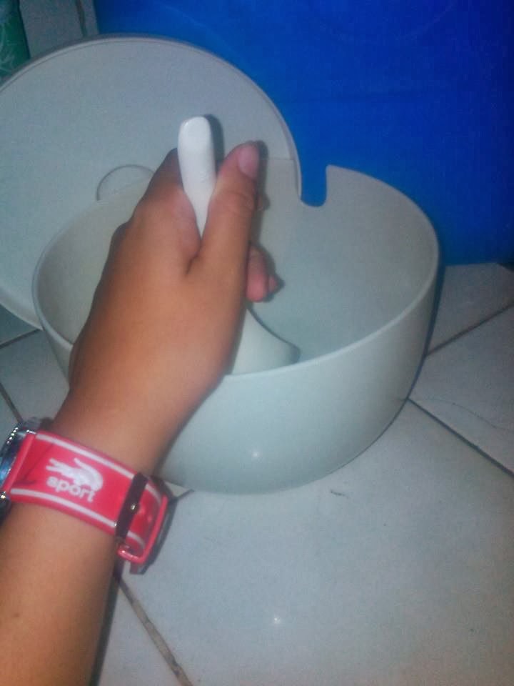 Conductors, Semi Conductors And Insulators in the kitchen