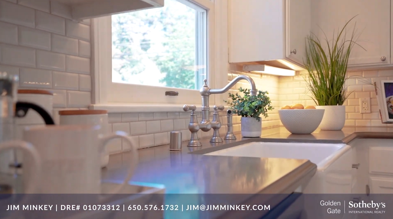 15 Photos vs. Belmont, CA Home Interior Design Tour