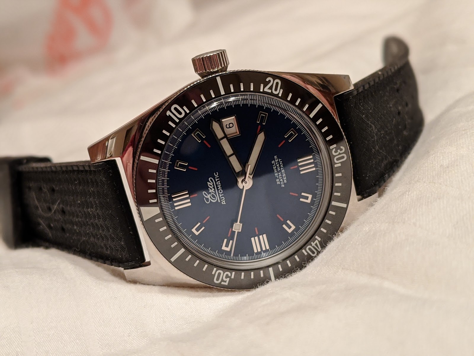 MyTime2watch BLOG REVIEW Eza Watches 1972 reissue