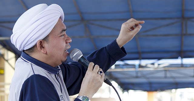 KH. Ahmad Salimul Apip di Taman Cibaduyut Indah Bandung - SYIAR ISLAMI