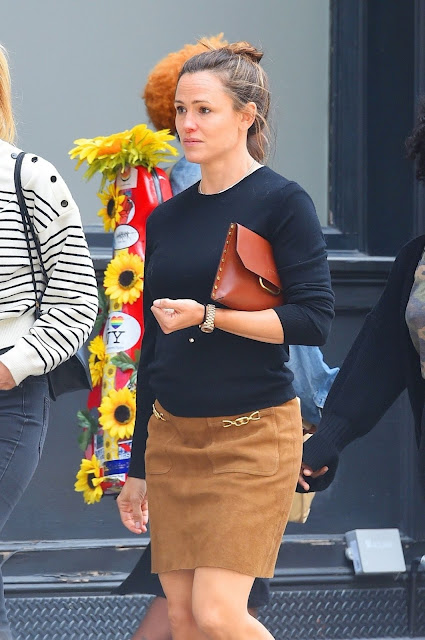 Jennifer Garner Clicked OutSide in New York 13 Sep-2019