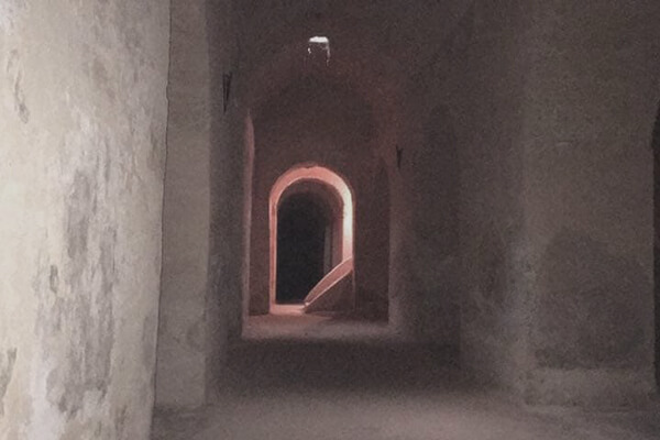 سجن قارا الداخل اليه مفقود و الخارج منه مولود