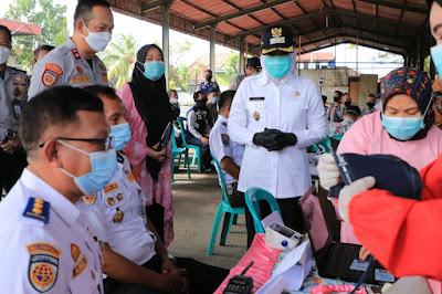 Wakil Walikota Palembang Tinjau Vaksinasi Pegawai Dishub Kota Palembang 