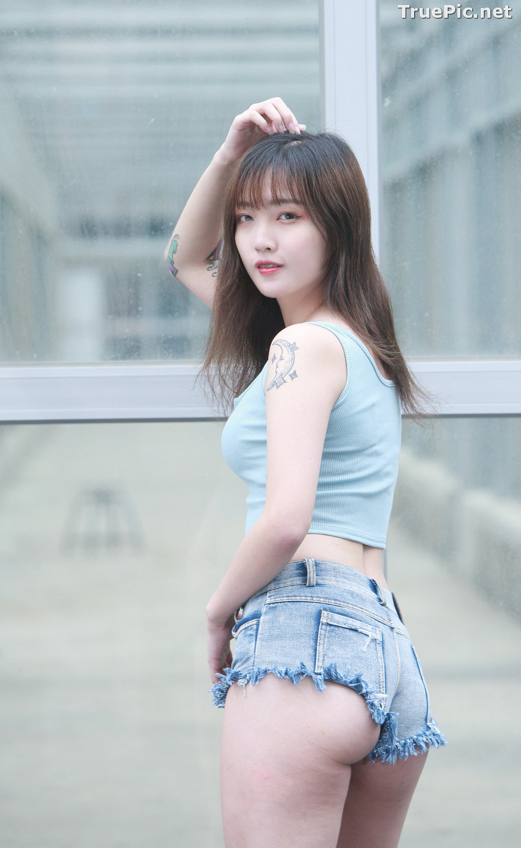 Image Taiwanese Lovely and Sexy Girl – 泱泱 - Low Top and Jeans Pants - TruePic.net - Picture-24