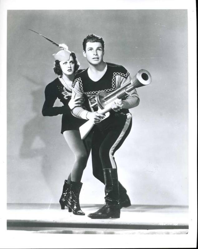 Pop Culture Safari!: Vintage Flash Gordon movie serial promo pics