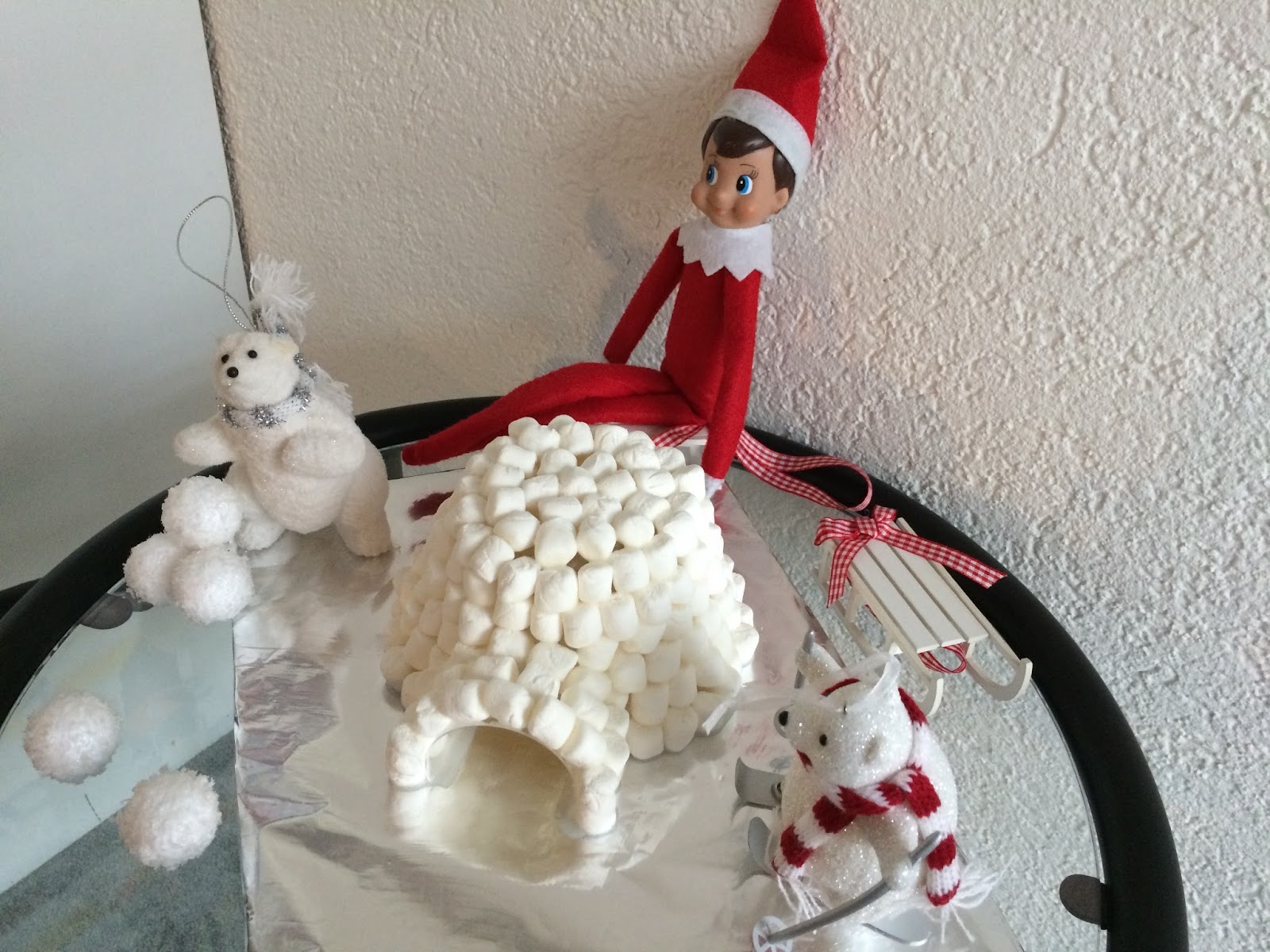 How to build a marshmallow igloo