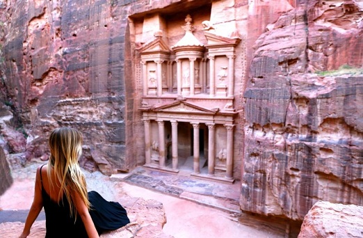 Petra Yordania, Destinasi Wisata Sejarah, Situs Warisan Dunia Unesco | Inphedia.id