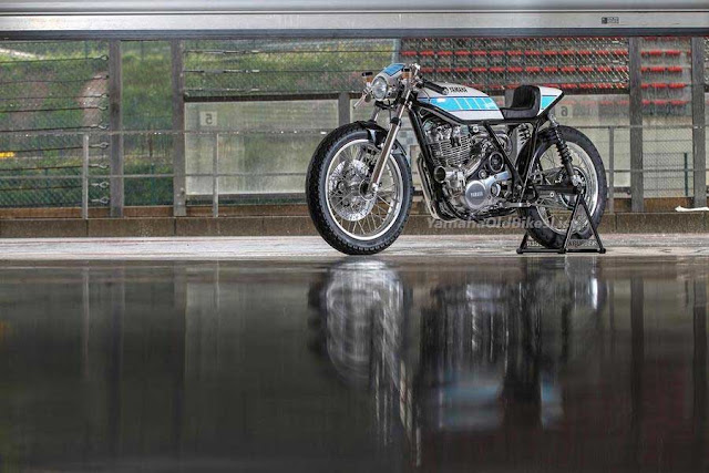 Yamaha SR400 Cafe Racer by Fred Krugger