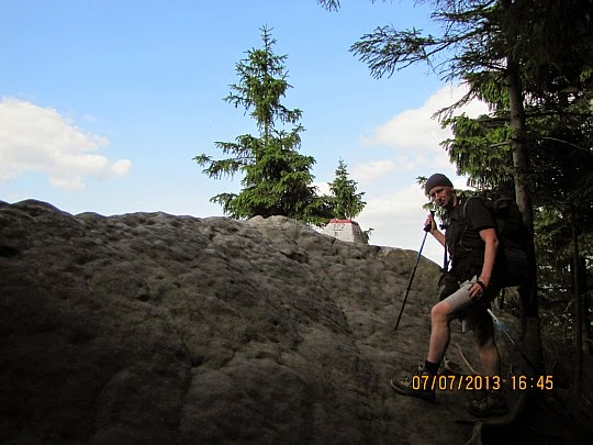 Bor (853 m n.p.m.) - najwyższa czeska lokalizacja w Górach Stołowych (czes. Polická vrchovina).