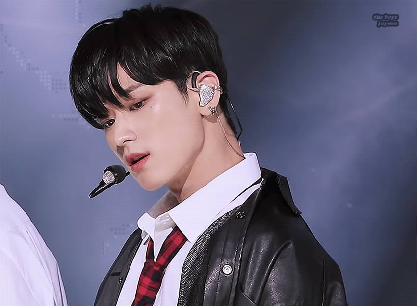 the-boyz_juyeon.gif