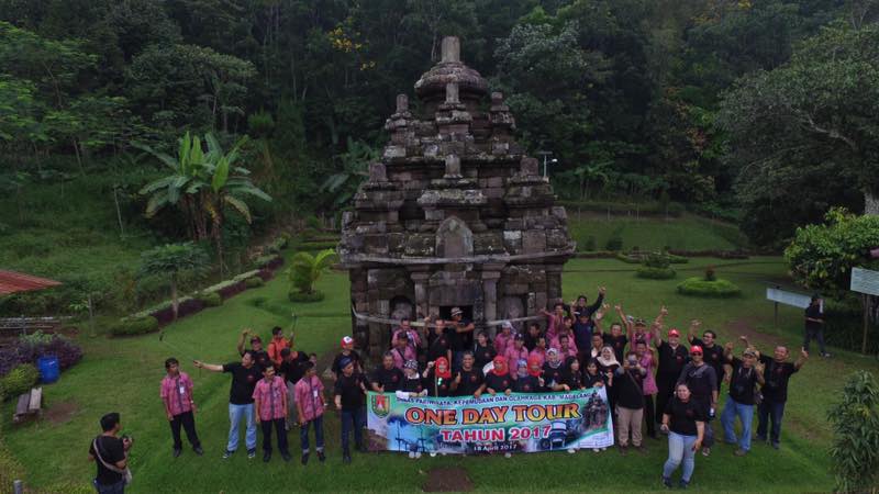 one day tour magelang