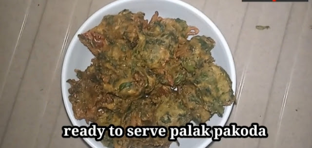 sweet shop style Palak pakora snack