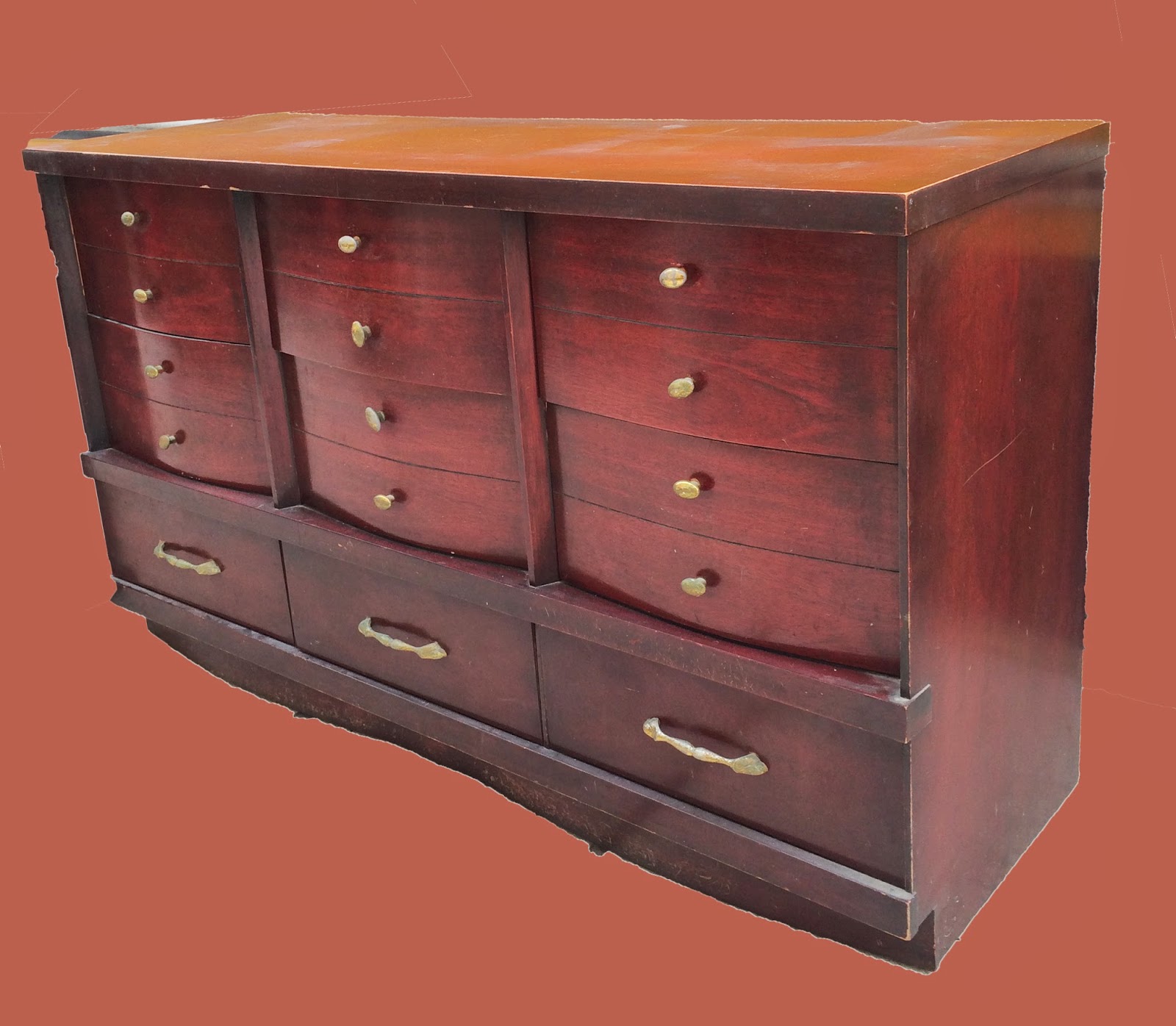 Uhuru Furniture & Collectibles 1874 1950's Dresser & Mirror (not