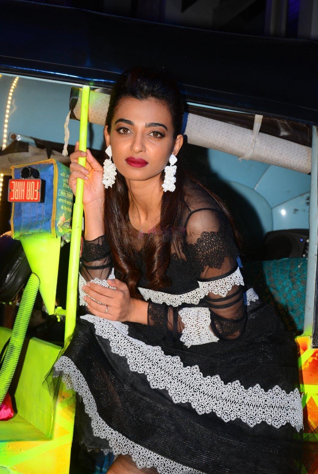 Radhika Apte UHD HD Photo