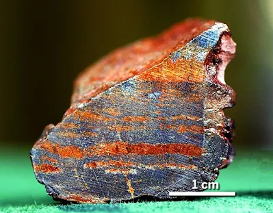 Ancient Rocks Suggest Meteorites Brought Life’s Phosphorus To Earth