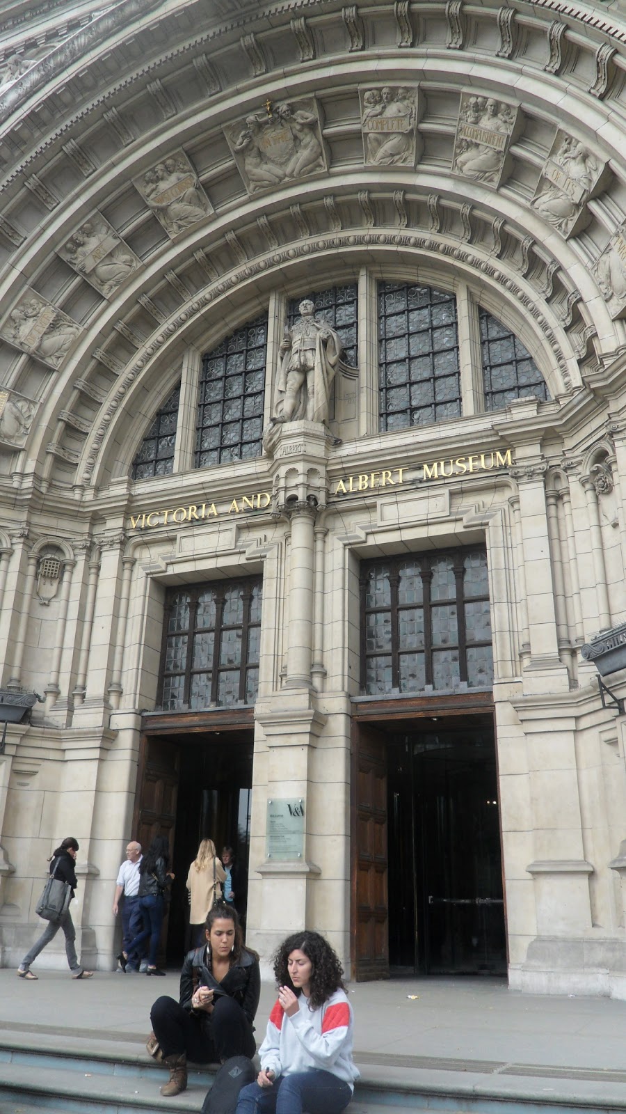 V & A Museum