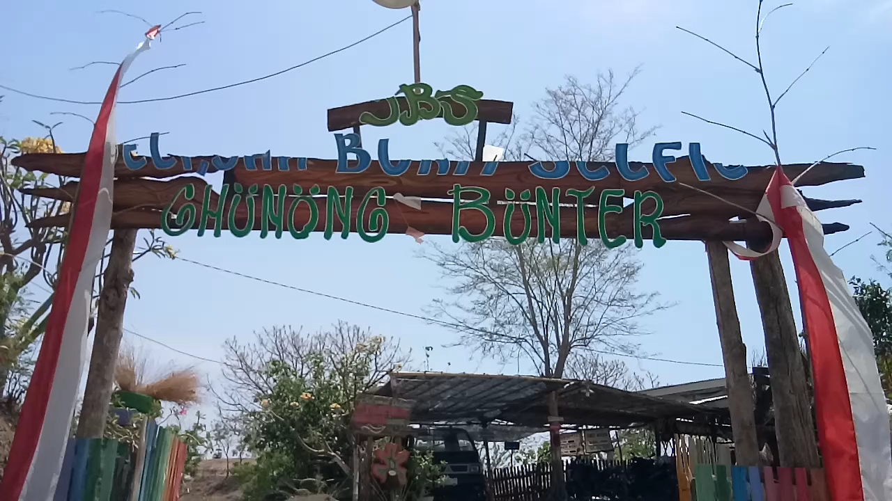 Wisata Gunong Bunter Asembagus Situbondo