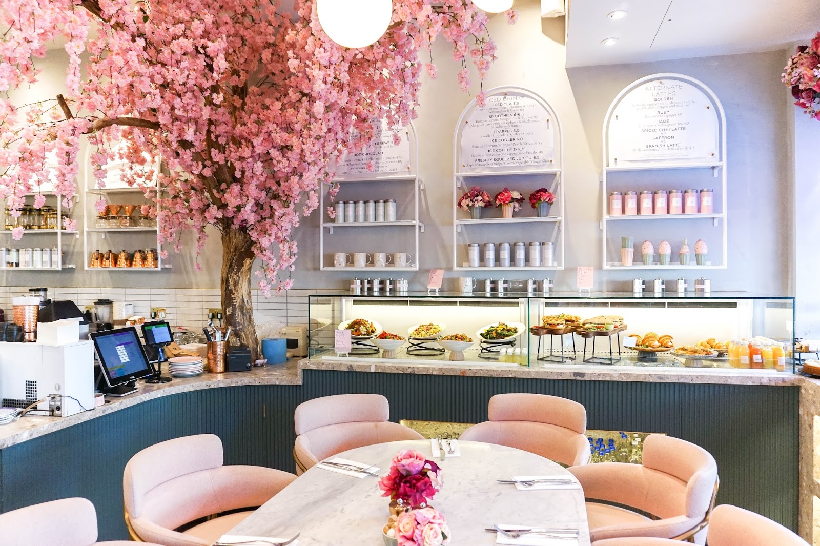 Elan Café By Caroline