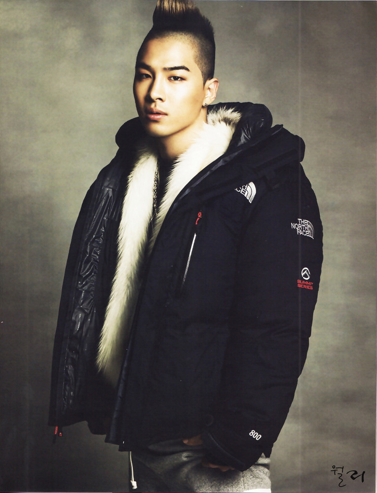 http://1.bp.blogspot.com/-PslZz7q8180/TqgVXR-_NeI/AAAAAAAAJKk/KR3XDF2KAI0/s1600/Taeyang-North-Face-Singles-Magazine_006.jpg