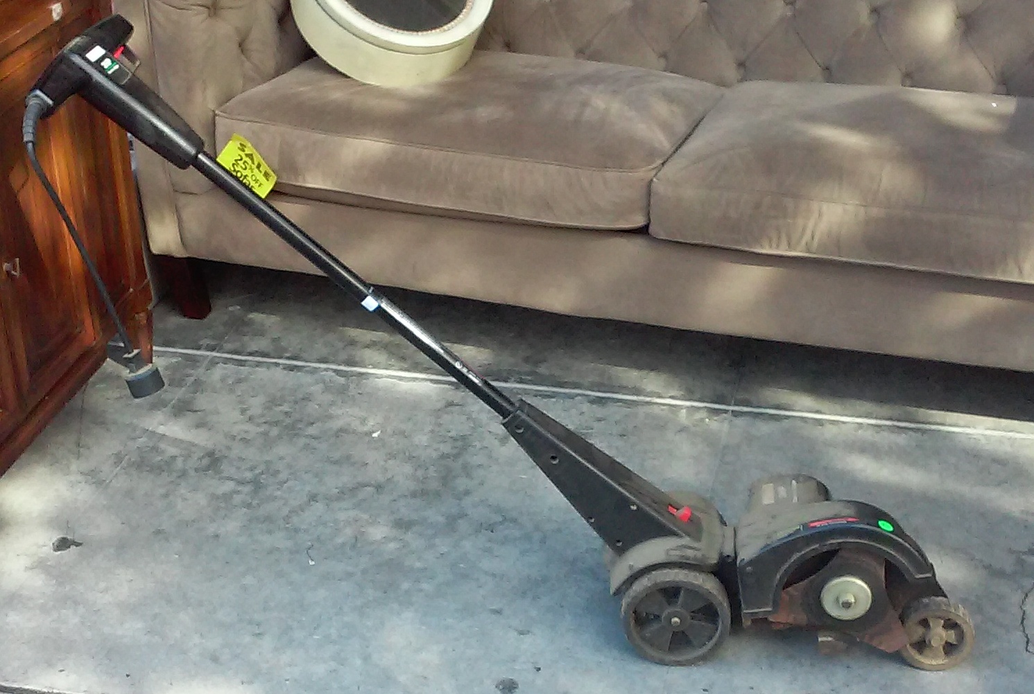 UHURU FURNITURE & COLLECTIBLES SOLD 12487 Craftsman 3HP Electronic