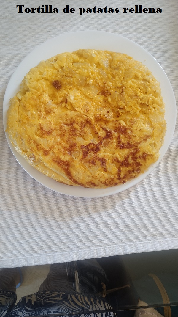 Tortilla de patatas rellena