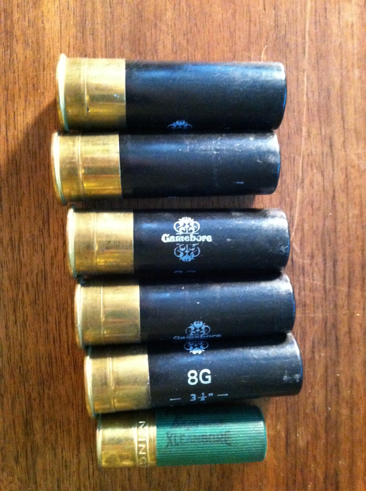 Lot of 5 Vintage 8 Gauge Shotgun Shells Remington.