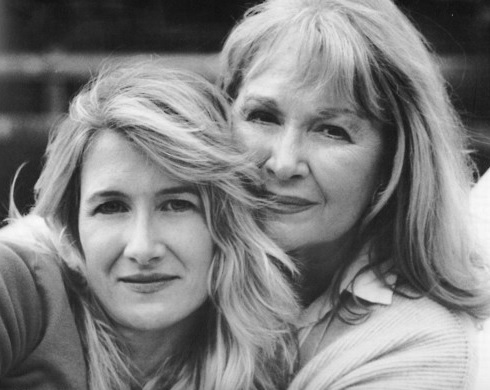 diane ladd dern laura mother intimate conversation actress chick flick play