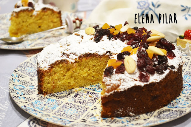 Pastel de mango y almendra