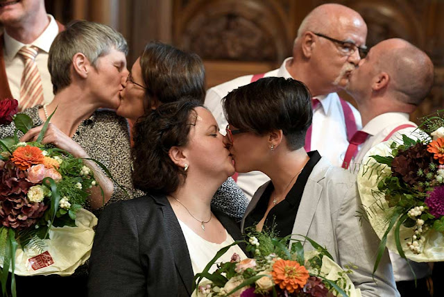 Alemania celebra primeras bodas gay