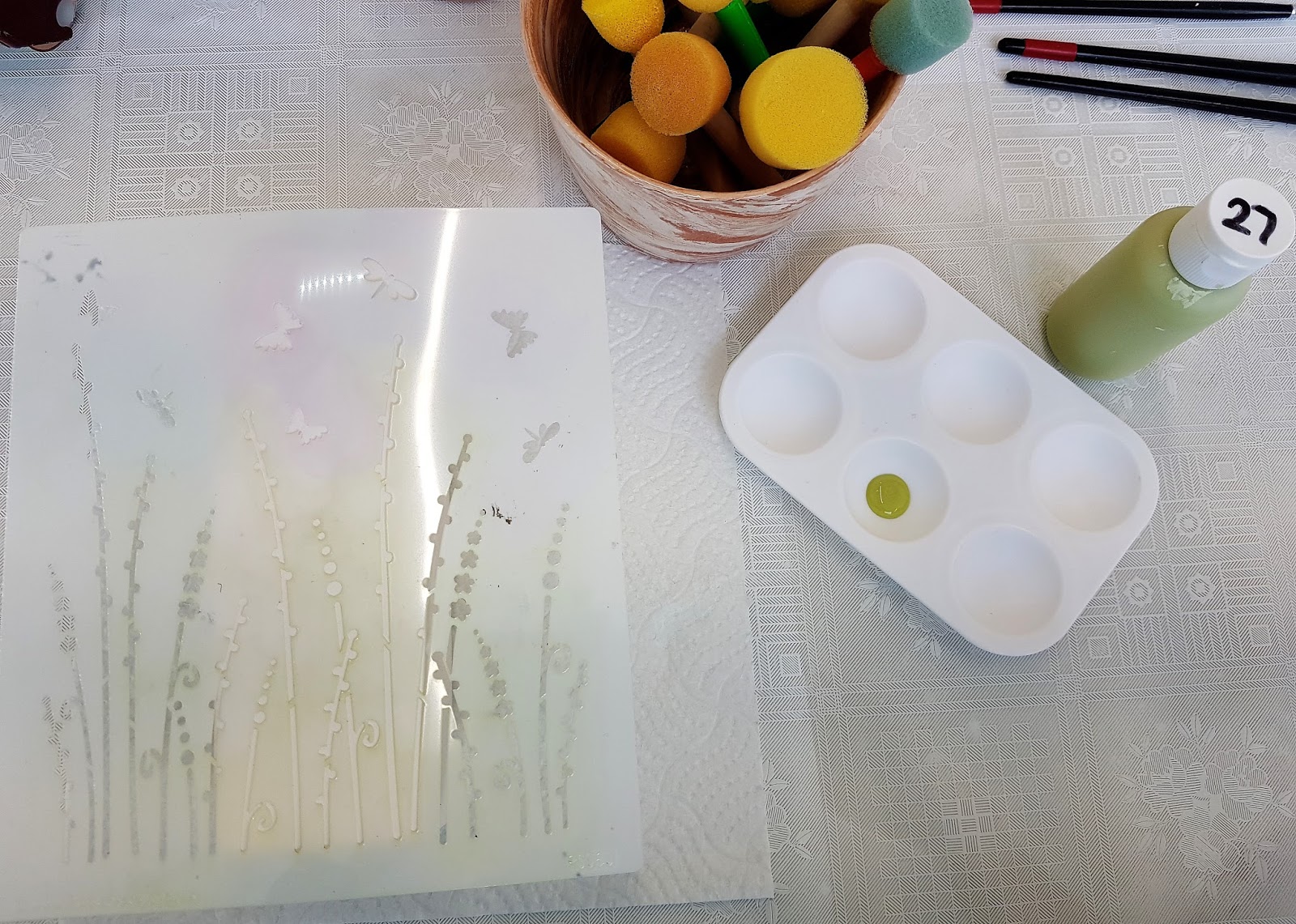 Stamps and Stencils Using stamps and stencils in pottery painting.