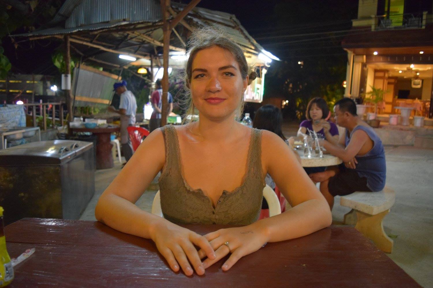 vegan vs travel aka me, Laura, my first time in Thailand