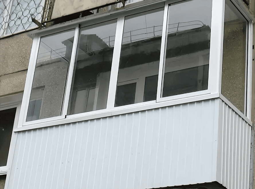 металлическое остекление балконов. отделка и утепление лоджии пвх панелями. иркутск балконы. остекление балконов иркутск. иркутск балконы.