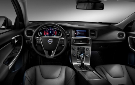 2017 Volvo V60 R Design 2017 Volvo V60 R Design
