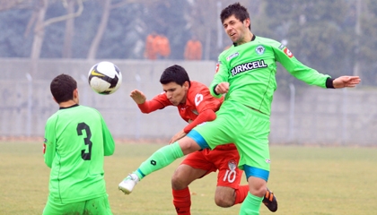 Galatasaray and Konyaspor at Turkey Super Lig soccer ...