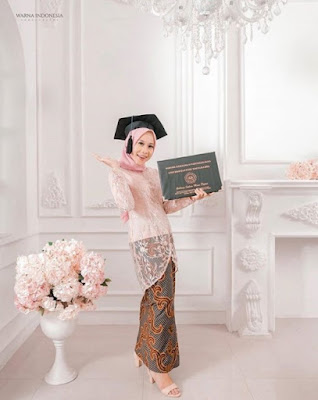 model kebaya wisuda modern terbaru model kebaya wisuda modern terbaru