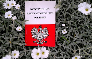 Demokratyczne państwo prawne urzeczywistniające sprawiedliwość społeczną