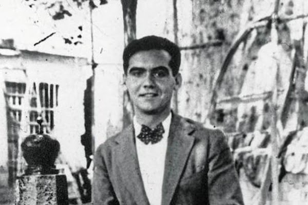 El partido de extrema repite una vez más que el poeta Federico García Lorca, asesinado por fascistas, «votaría a Vox». El partido de extrema repite una vez más que el poeta Federico García Lorca, asesinado por fascistas, «votaría a Vox».