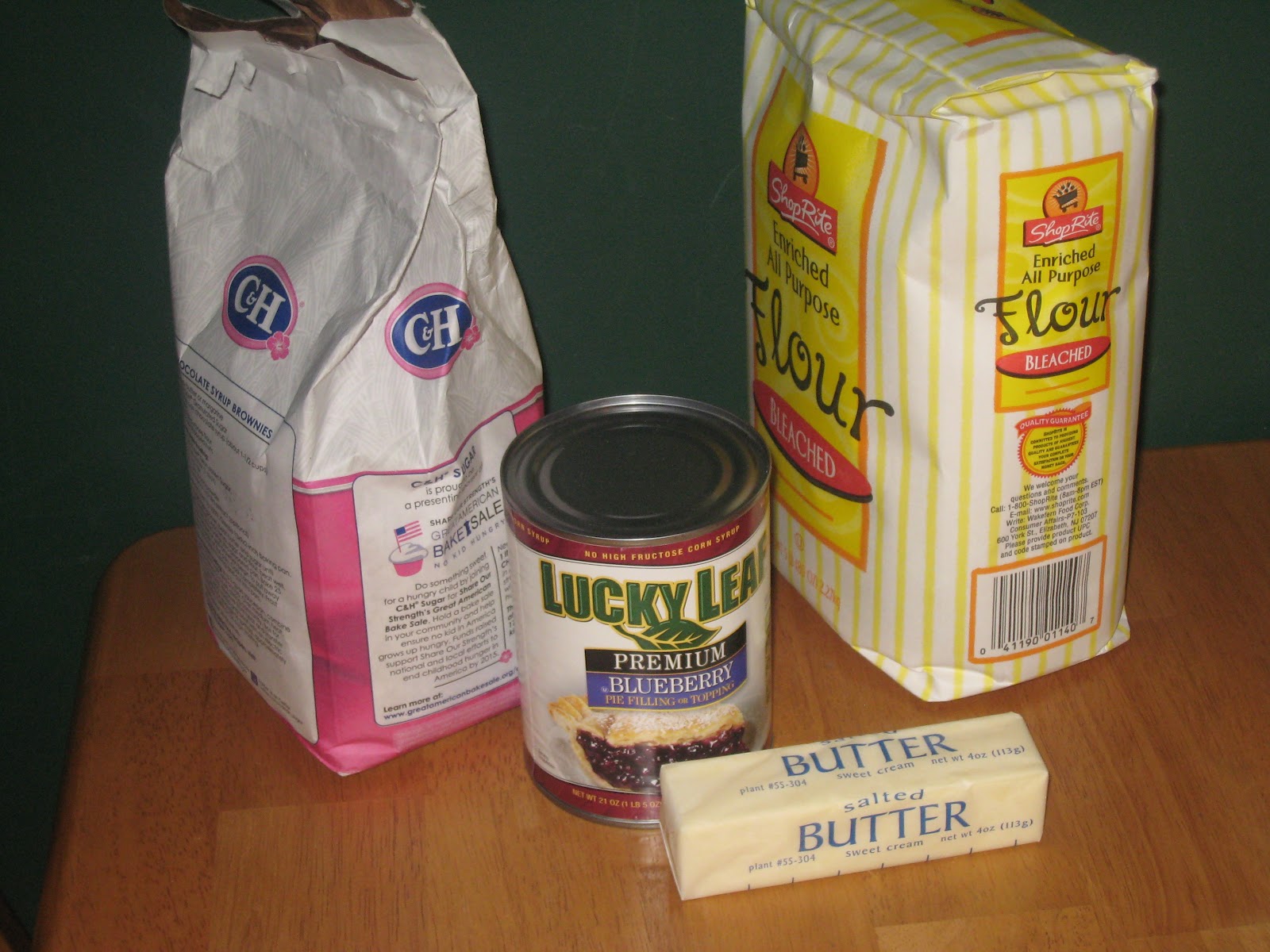 Susan's Disney Family Lucky Leaf pie filling Blueberry Cobbler