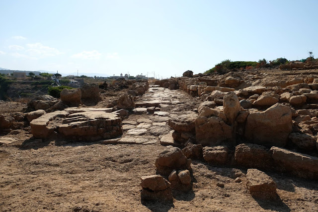 Continued excavations of the Minoan Neopalatial complex at Sissi, Crete