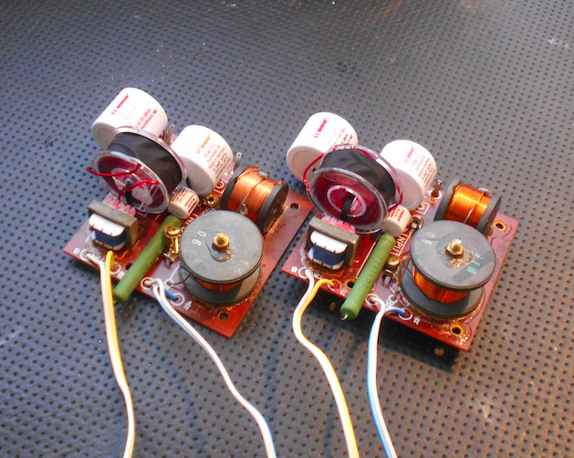 Vintage Hi-Fi Audio Restorations: D.Schuelke's Pioneer HPM 100 / HPM