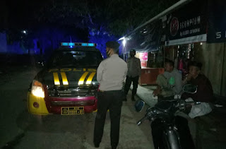 Cegah Gangguan Kamtibmas di Malam hari, Personel Polsek Malua Polres Enrekang Laksanakan Patroli Blue Light