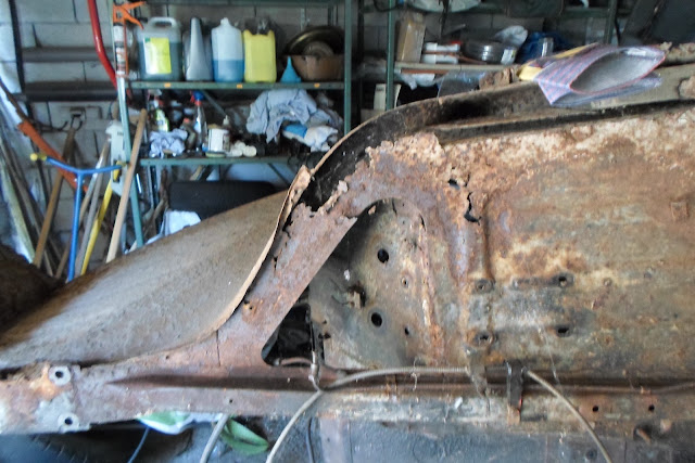 peugeot203martin-le-chantier-carrosserie-peugeot-203