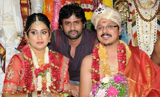 Roopa Iyer Family Husband Son Daughter Father Mother Marriage Photos Biography Profile.