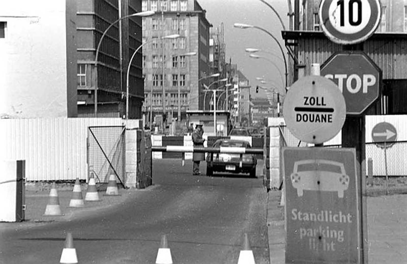 The infamous Checkpoint Charlie after the steel bars were added to the underside of the barrier