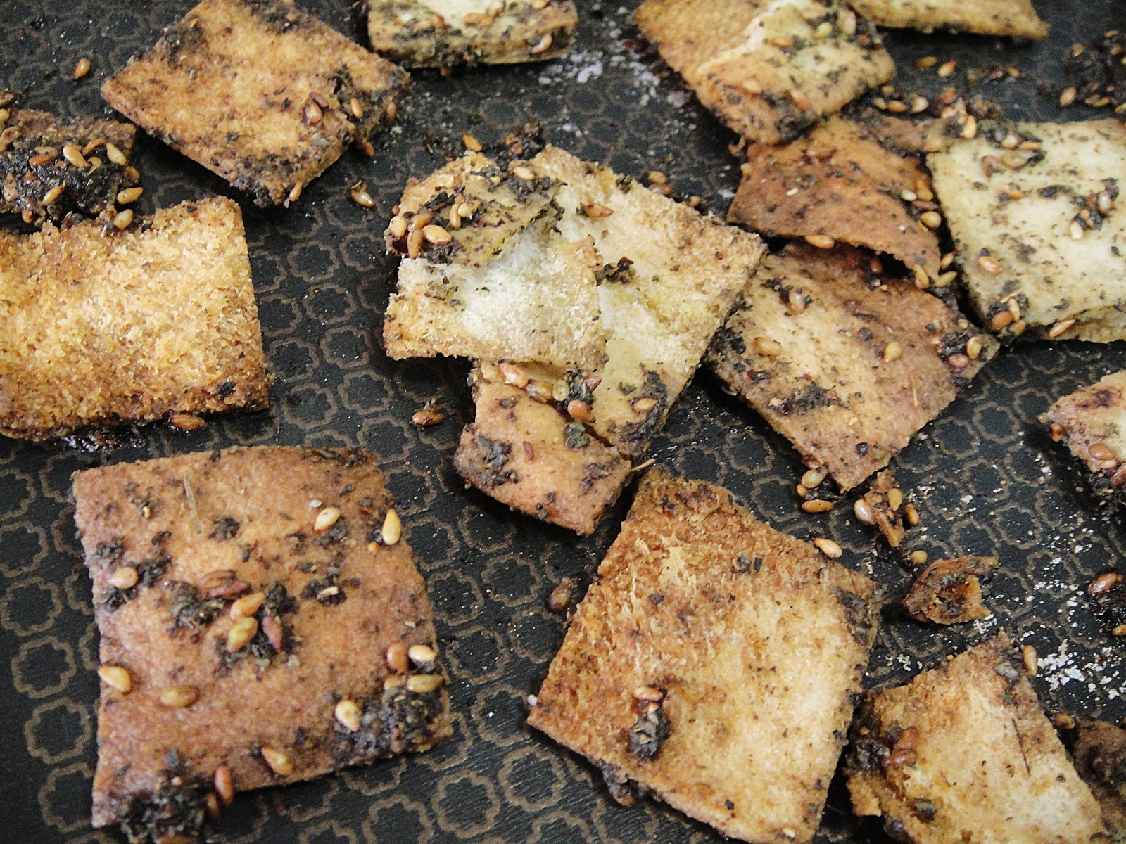 Maryam's Culinary Wonders 1010. Zaatar Caesar Salad