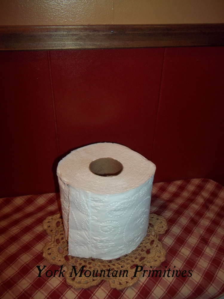 York Mountain Primitives Naked Toilet Paper Roll Cover tutorial for