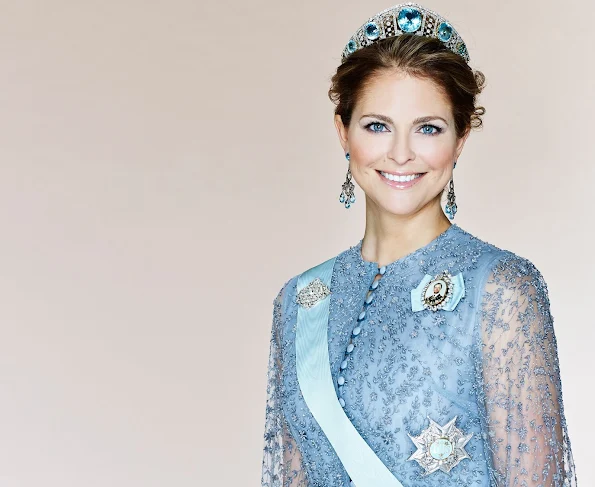 he Swedish Royal Court has released new photos of Crown Princess Victoria, Prince Daniel, Princess Estelle and Princess Madeleine of Sweden.