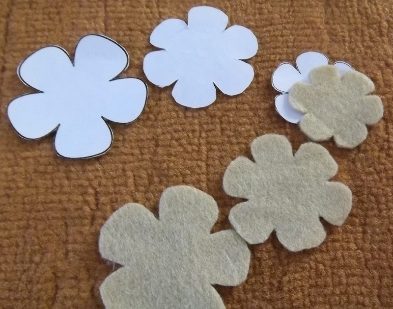 How To Make Felt Flower Brooch Nimble Fingers Zone