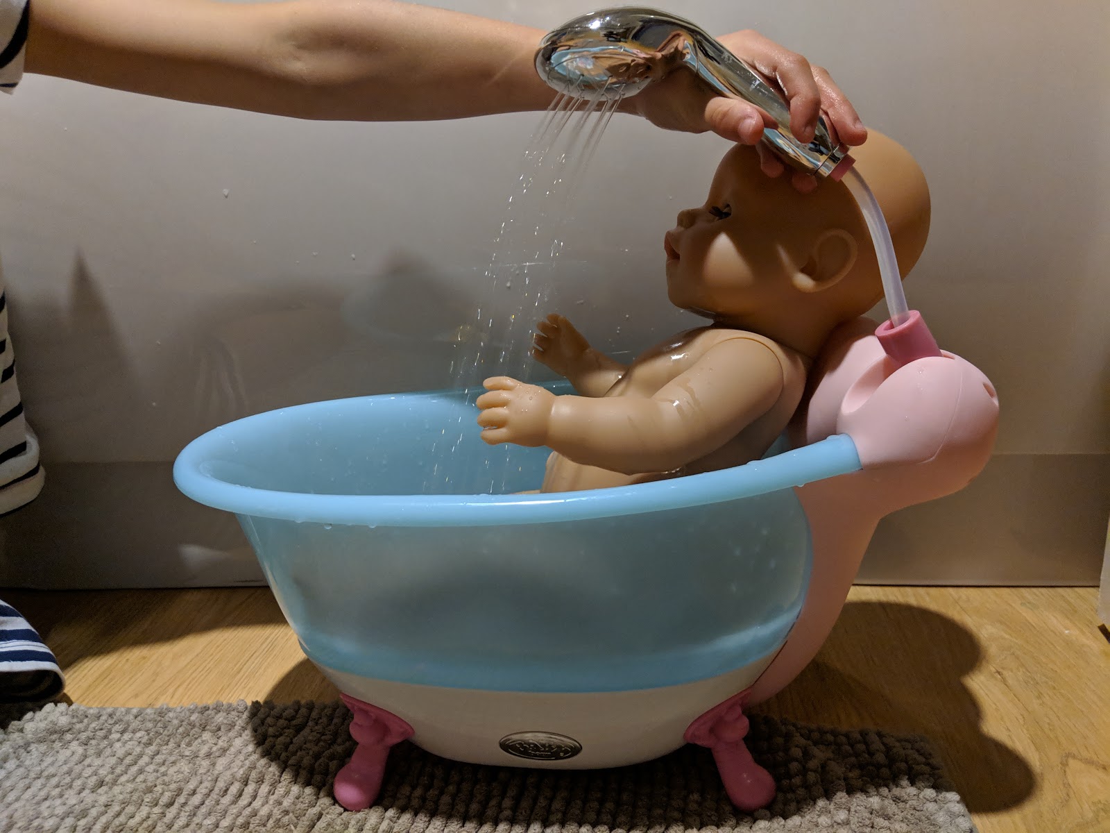BABY Born Soft Touch Doll and BABY Born Bathtub review - Fizzy Peaches Blog